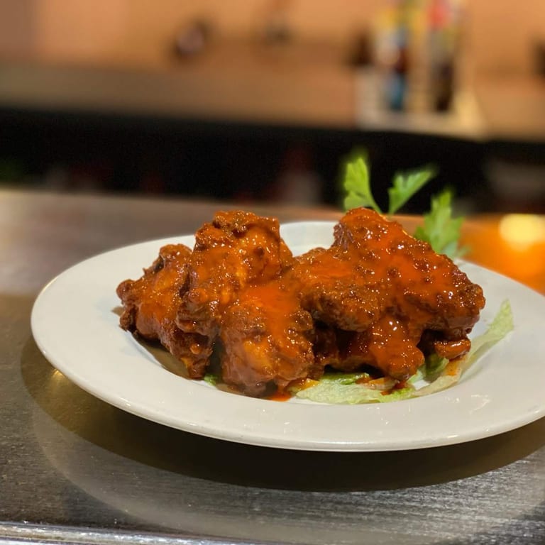 Spicy Buffalo Wings: A Crowd Favorite