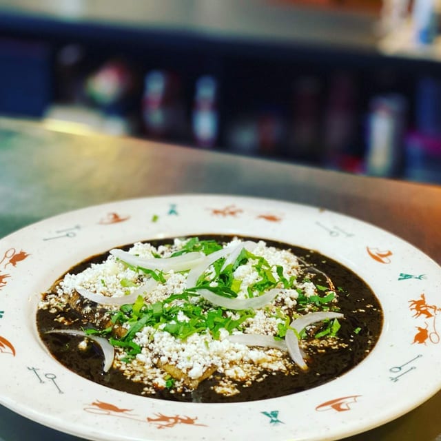 Enmoladas De Pollo.